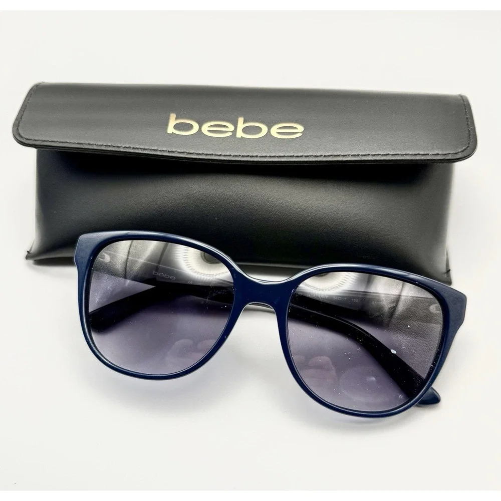BEBE Woman's Sunglasses Temptation BB7185 Navy With Case 54-17-135‎ Pre-owned
